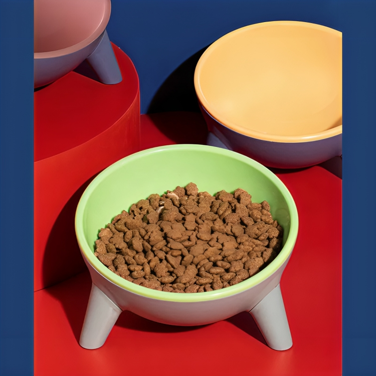 Wide & Whisker-Friendly Cat Food Dish -KtKitty