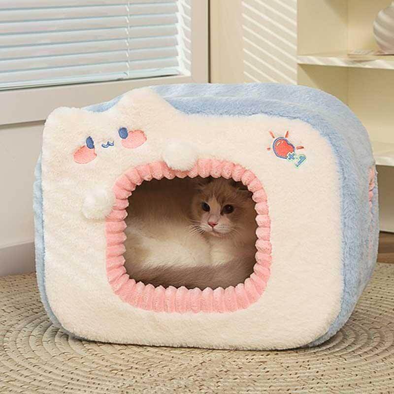 Warm Two-Color Cat Bed Cave β Cozy & Safe Hideaway for Your Cat with soft plush material and cute design.