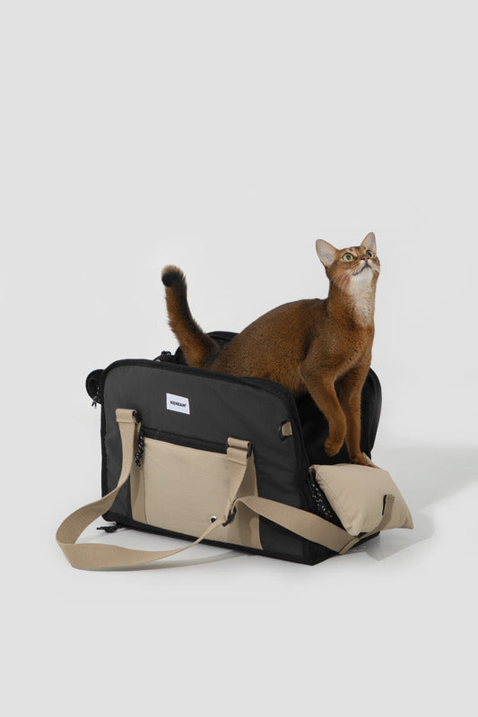 Large and cozy cat carrier with ventilation panels -KtKitty