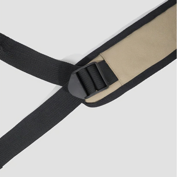 Features padded, adjustable shoulder straps for ultimate comfort and even weight distribution, making long trips more enjoyable.-KtKitty