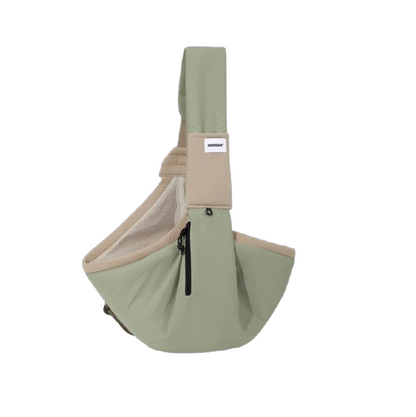 Cozy interior with soft padding, designed to calm sensitive pets and ensure a comfortable travel experience