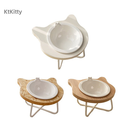 Smooth, non-porous ceramic prevents bacteria and black chin, detachable for thorough cleaning.