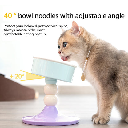 Supports natural eating posture with a gentle tilt, protecting cat’s neck and spine.