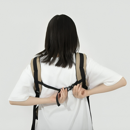 Includes multiple pockets for storing pet essentials like treats, toys, and personal belongings. -KtKitty