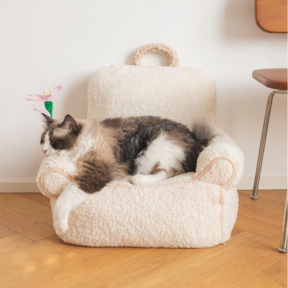 Ideal for cats of all sizes. Spacious enough for lounging and napping. Perfect fit for every cat's comfort and relaxation needs.