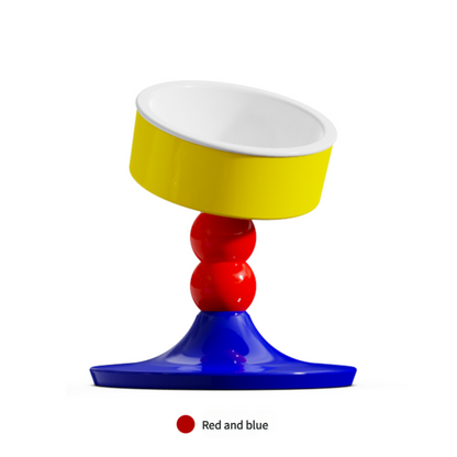 Easy to separate ceramic bowl for quick refilling and thorough cleaning.