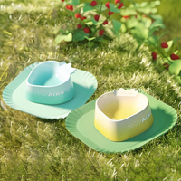 Yellow Strawberry+Green Strawberry+Green Placemats+Light green Placemats