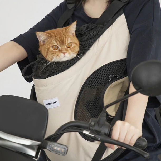 Stylish and functional, this luxury cat carrier backpack is perfect for both you and your cat while hiking, traveling, or shopping.-KtKitty