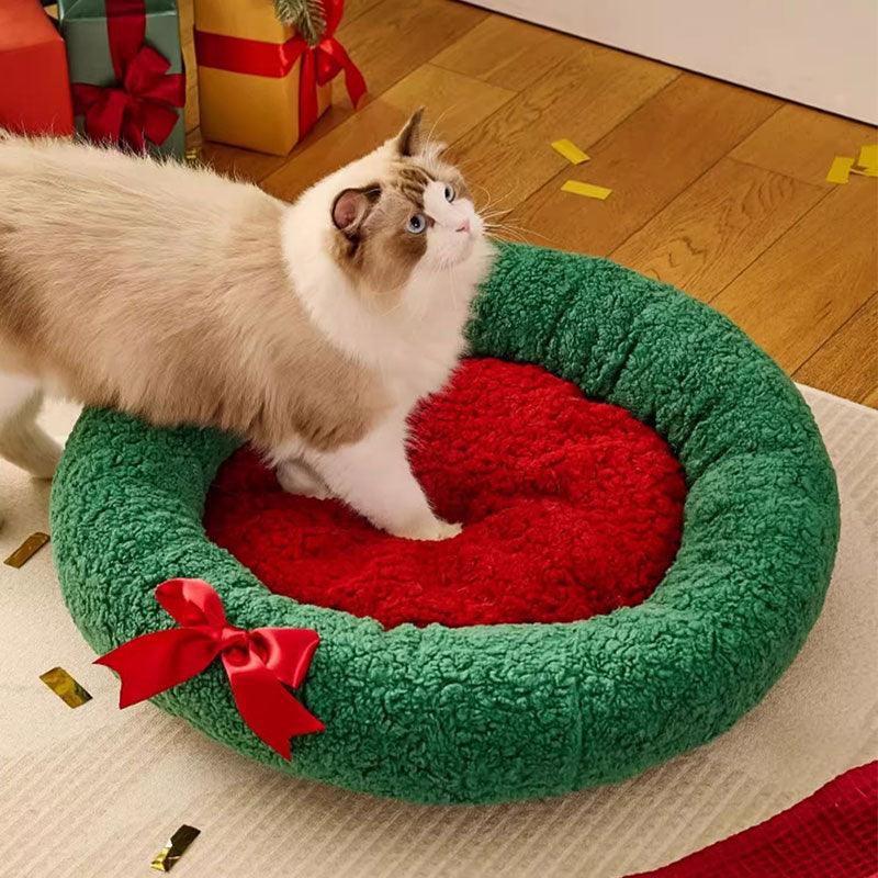 Cozy Christmas Cat Bed