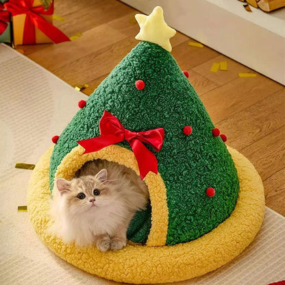 Cozy Christmas Cat Bed