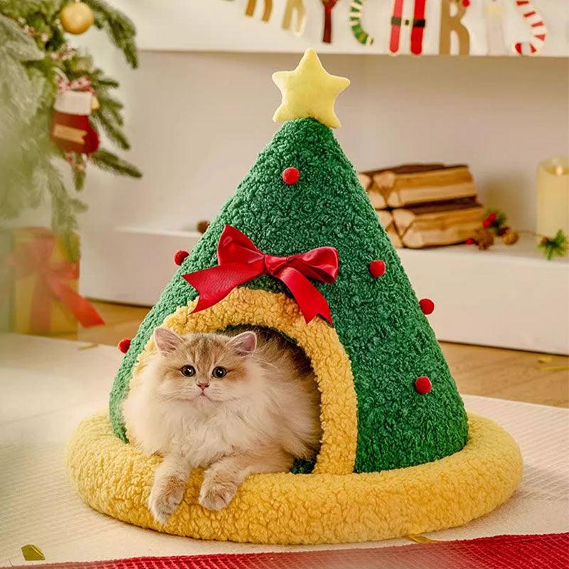 Cozy Christmas Cat Bed