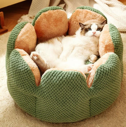Kennel Flower Cat Bed Nest – Soft, Washable & Cozy Cushion for Cats with a sleeping cat inside.