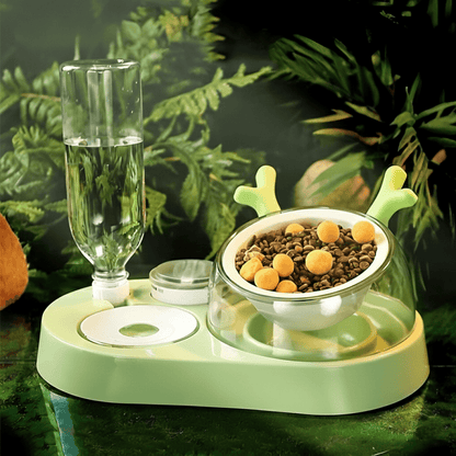 KtKitty Multifunctional Cat Food Bowl and Auto Water Station featuring a gravity-fed water dispenser. 
