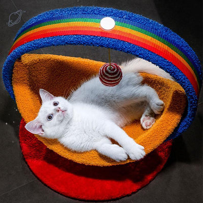 Planet-Themed Cat Scratching Post ¨C Cozy Top Platform for Cats -KtKitty