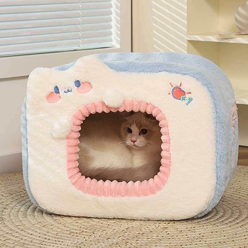 Warm Two-Color Cat Bed Cave – Cozy & Safe Hideaway for Your Cat with soft plush material and cute design.
