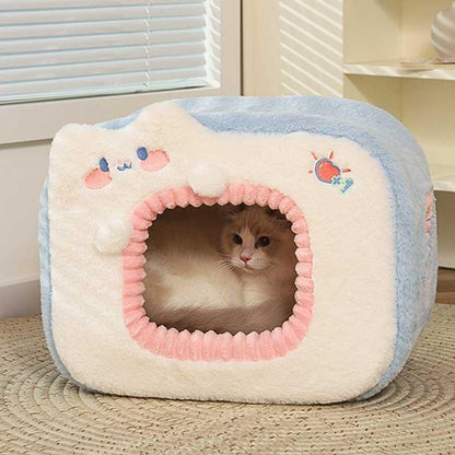 Warm Two-Color Cat Bed Cave – Cozy & Safe Hideaway for Your Cat with soft plush material and cute design.